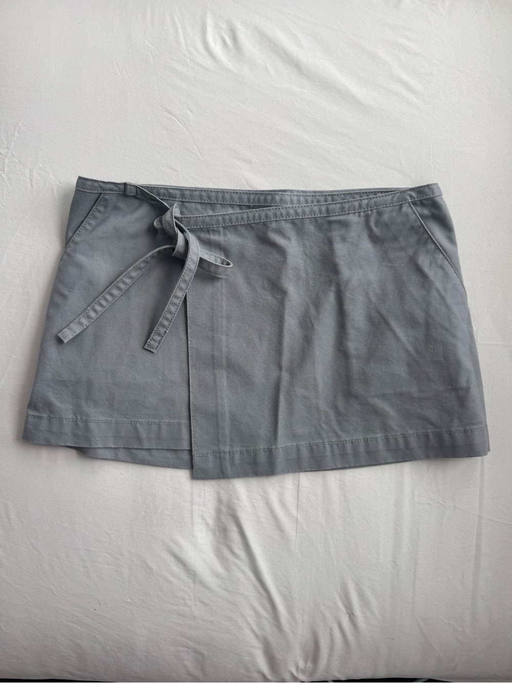 Helsa Workwear Apron Mini Skirt in Dark Grey XXS